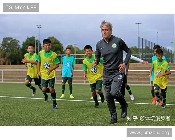 足球球探网提供详细的赛事信息和球员数据帮助足球爱好者做出科学的比赛预测